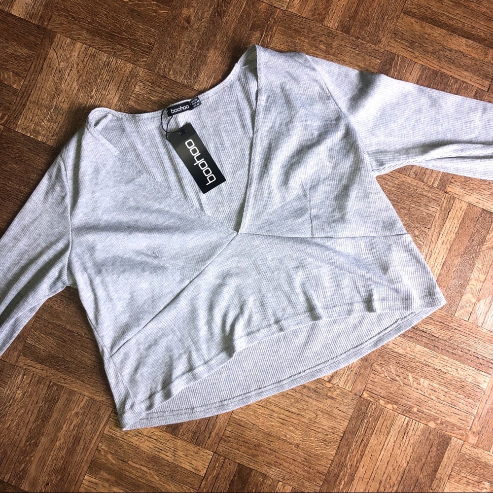 boohoo plus plunge crop top